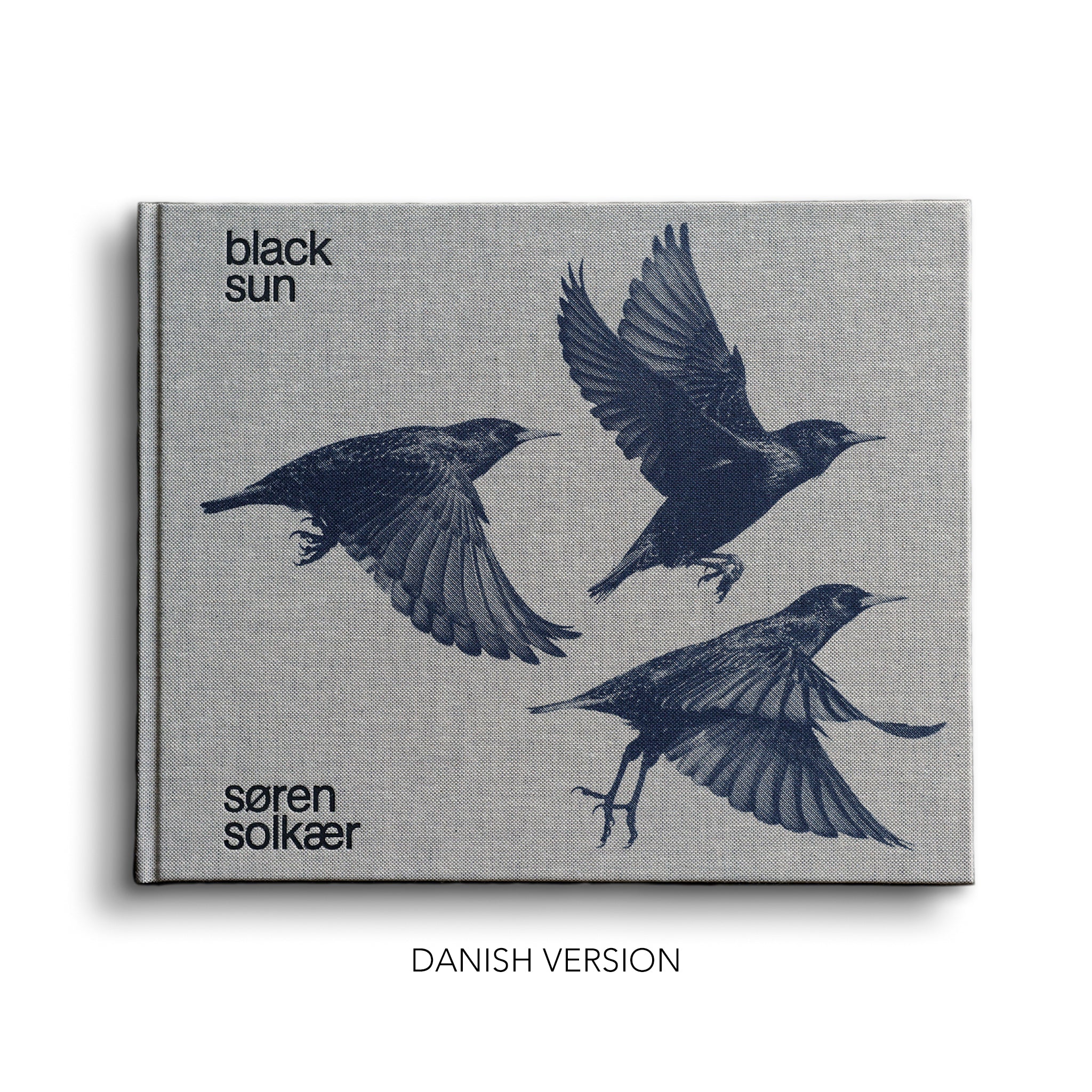Omslaget til Black Sun af Søren Solkær