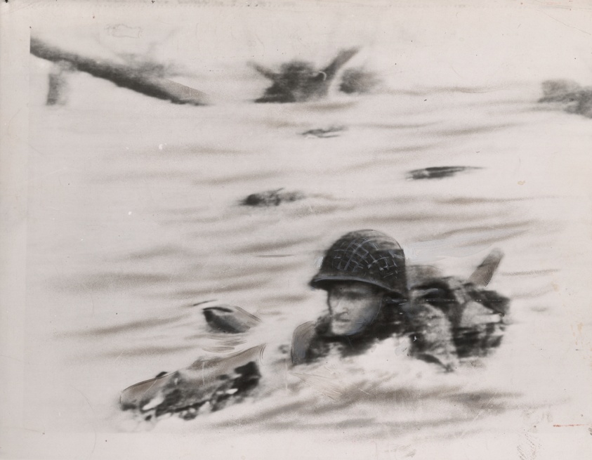 D-dag i Normandiet fotograferet af Robert Capa