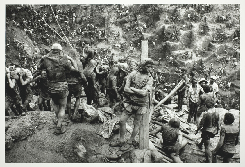 Arbejdere i Serra Pelada fotograferet af Sebastião Salgado